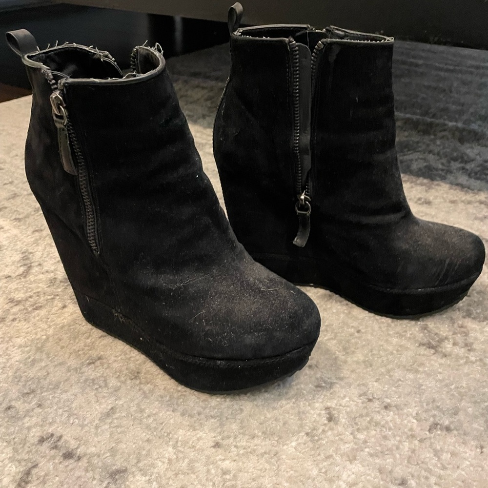 Aldo platform boots